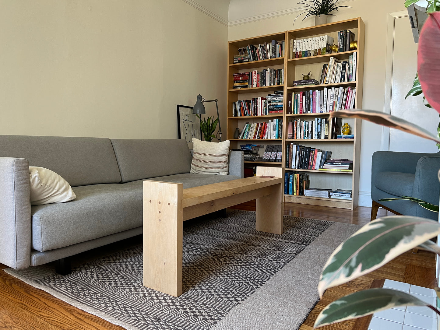 Entry Bench / Coffee Table Plans